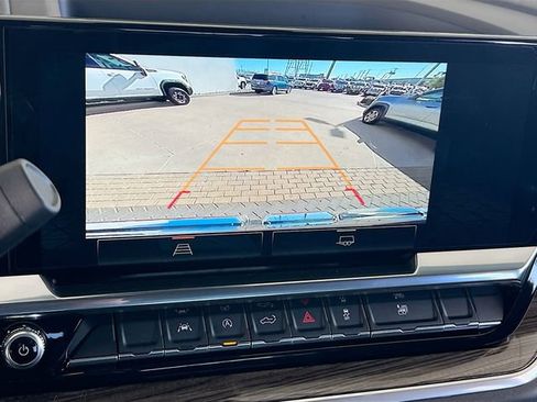 New 2026 GMC Sierra 1500 Elevation image 9