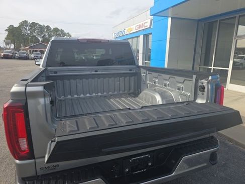 Used 2025 GMC Sierra 1500 SLT image 36