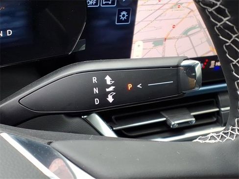 New 2026 Chevrolet Equinox EV LT image 12