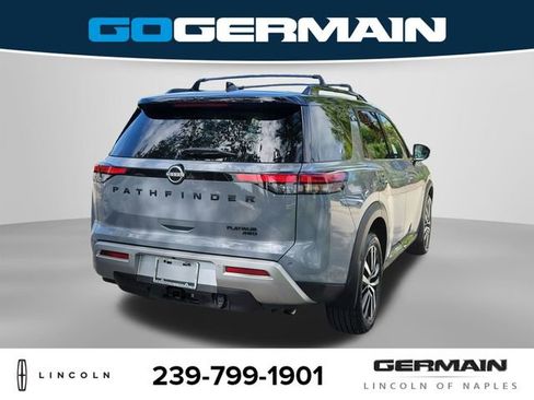Used 2024 Nissan Pathfinder Platinum AWD/4WD image 7