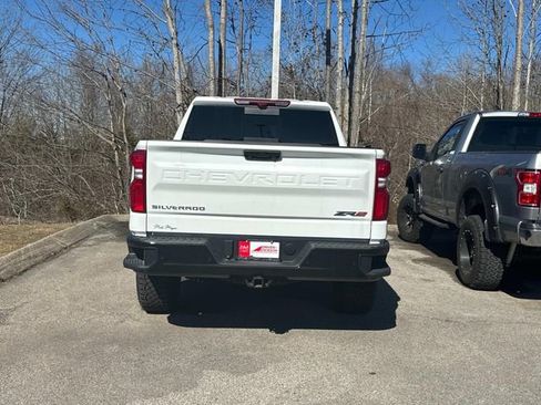 Used 2025 Chevrolet Silverado 1500 ZR2 w/ Technology Package image 5