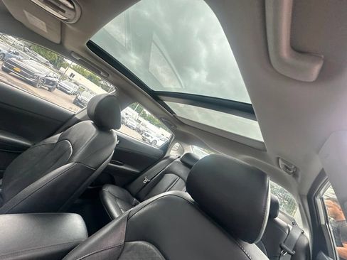 Used 2020 Kia Optima Premium FWD image 12