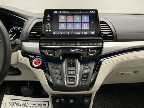 Used 2025 Honda Odyssey Touring image 15