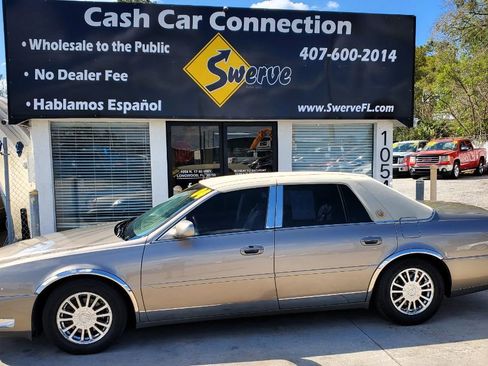 Used 2004 Cadillac De Ville DHS w/ Equipment Group image 10