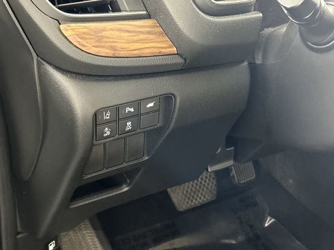 Used 2021 Honda CR-V Touring image 13