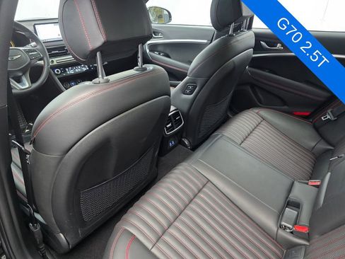 Used 2025 Genesis G70 2.5T w/ Sport Prestige Package image 15