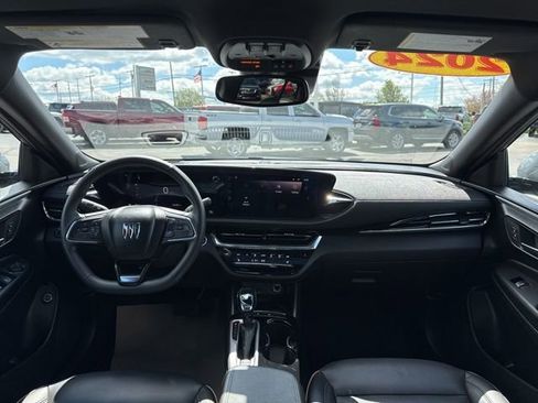 Used 2024 Buick Envista Avenir image 27