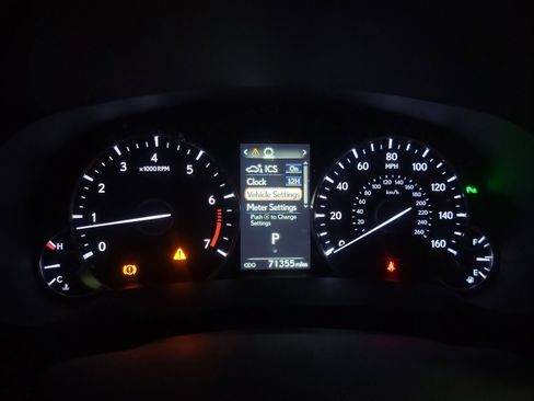 Used 2019 Lexus RX 350 AWD w/ Navigation Package image 18