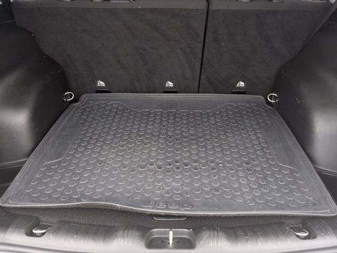 Used 2018 Jeep Compass Sport w/ Cold Weather Group image 37