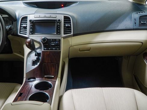 Used 2013 Toyota Venza LE FWD image 31