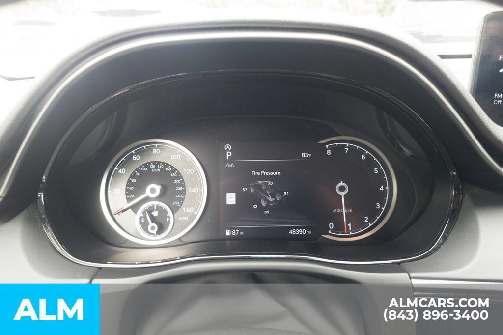 Used 2025 Genesis GV70 2.5T AWD/4WD image 33