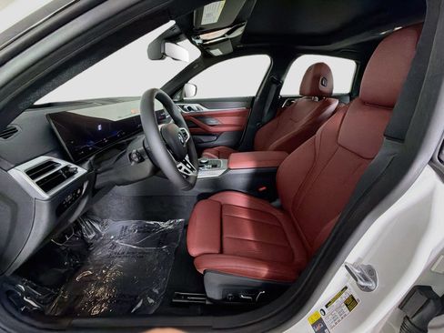 New 2026 BMW i4 eDrive40 w/ M Sport Package RWD image 22