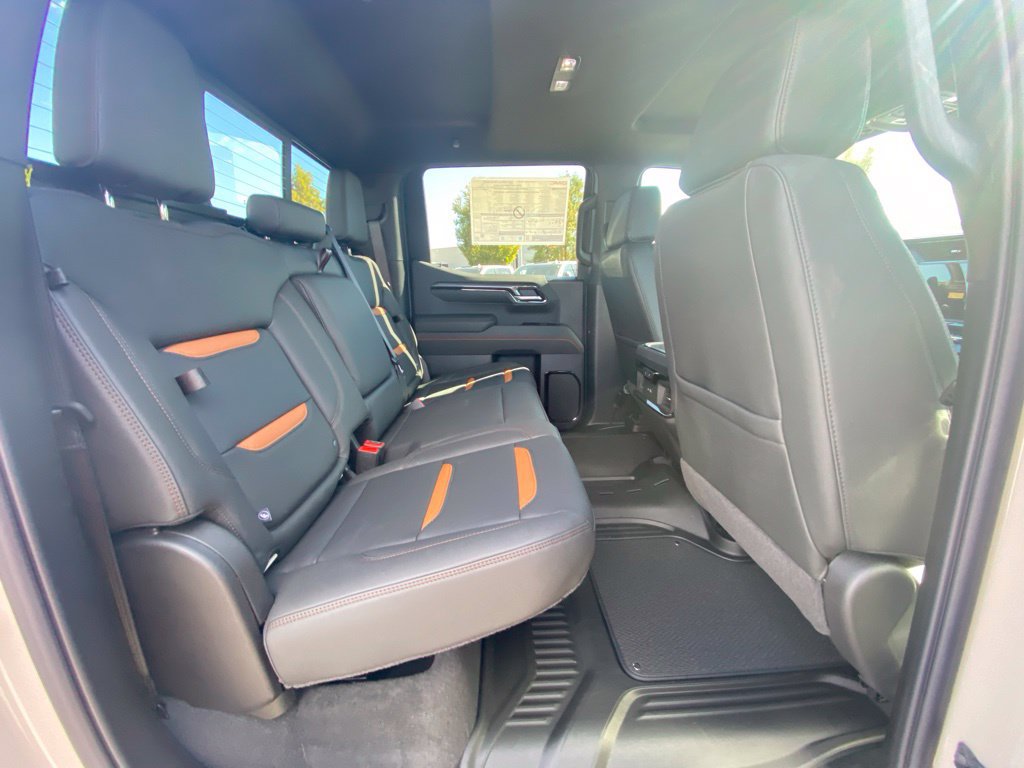 New 2026 GMC Sierra 1500 AT4 w/ AT4 Premium Package AWD/4WD image 31
