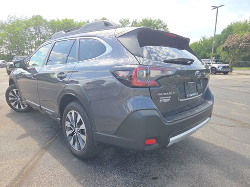 Used 2024 Subaru Outback Limited AWD/4WD image 10