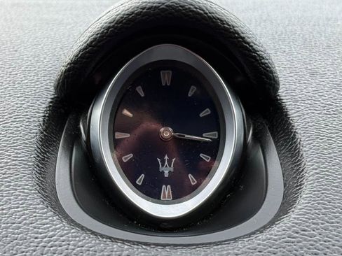 Used 2019 Maserati Ghibli S Q4 AWD/4WD image 15