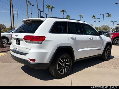 Used 2018 Jeep Grand Cherokee Laredo RWD image 6