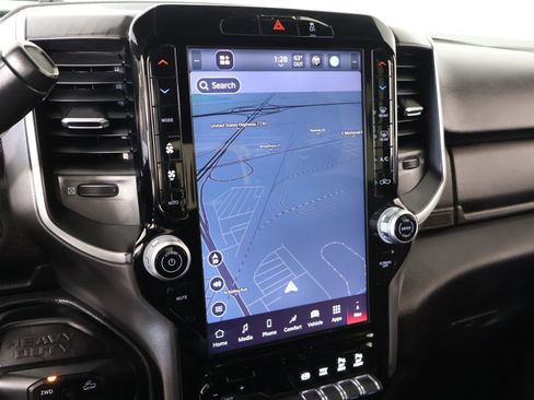 Used 2025 RAM 2500 Big Horn image 7