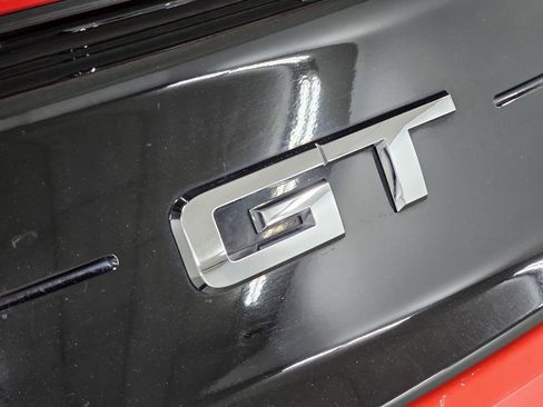 Used 2021 Ford Mustang GT RWD image 21