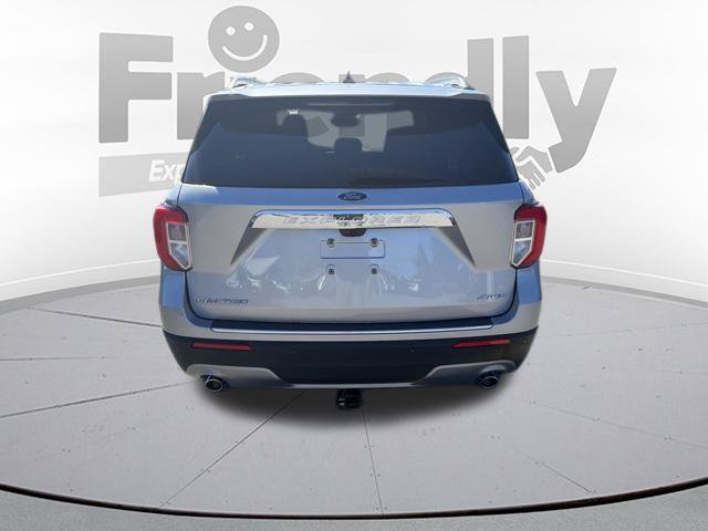 Used 2022 Ford Explorer Limited AWD/4WD image 6