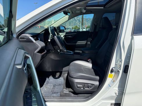 Used 2022 Toyota RAV4 Limited w/ Limited Grade Weather Package AWD/4WD image 12