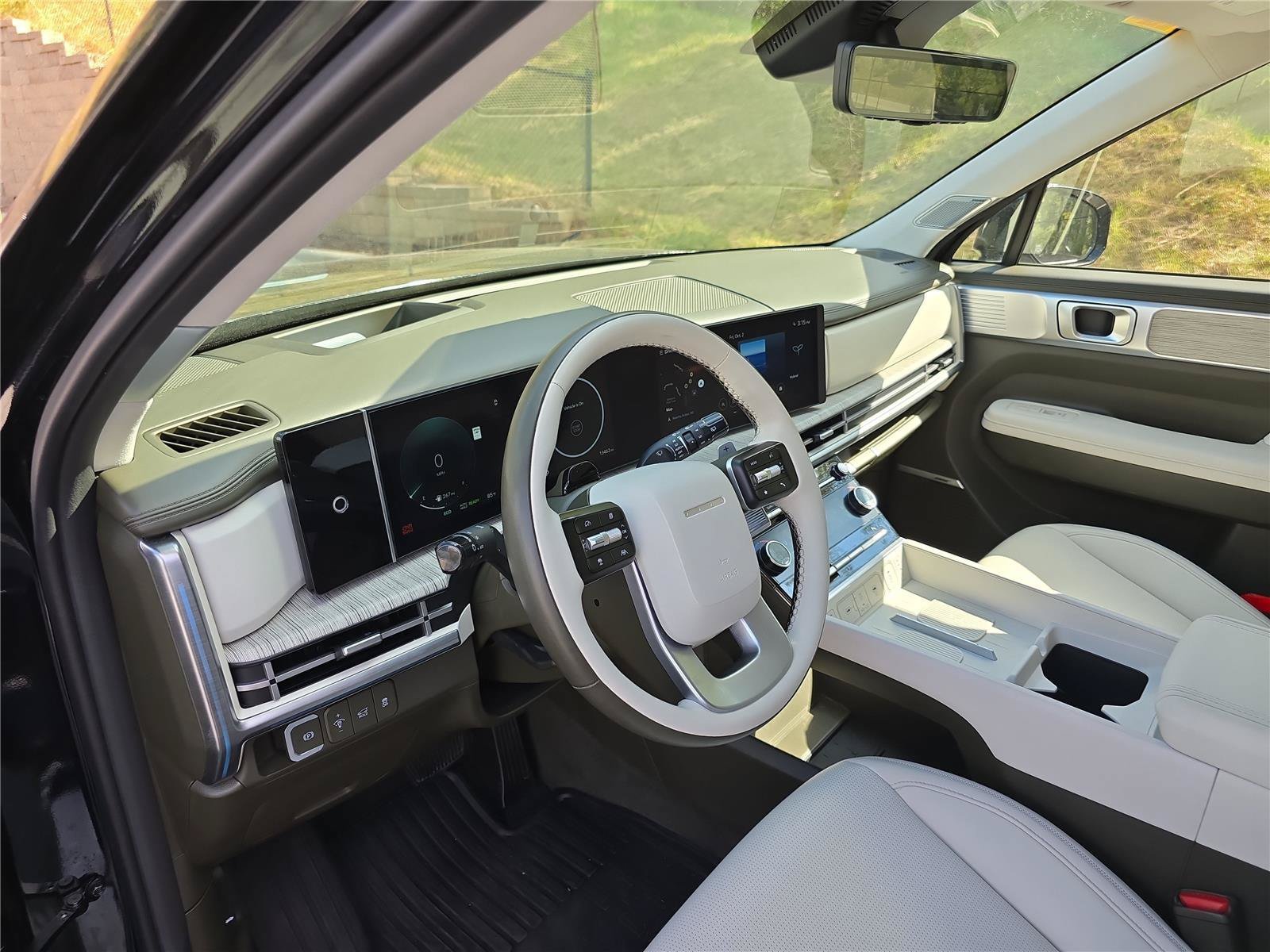 Used 2025 Hyundai Santa Fe Calligraphy AWD/4WD image 21