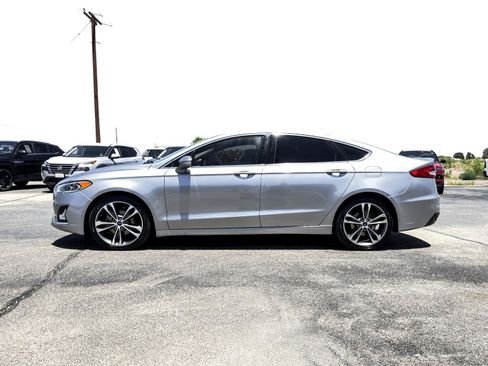 Used 2020 Ford Fusion Titanium AWD/4WD image 14