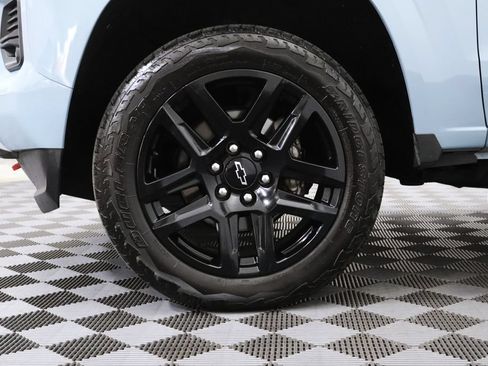Used 2025 Chevrolet Colorado Z71 w/ Technology Package AWD/4WD image 6