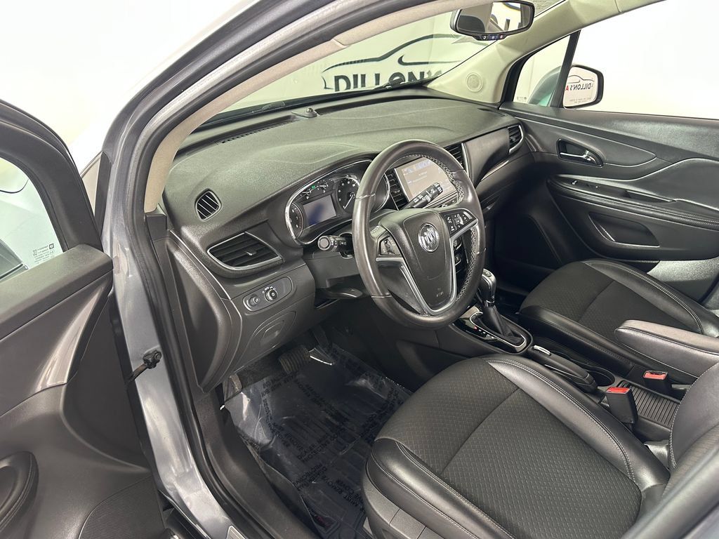 Used 2019 Buick Encore Preferred w/ Safety Package FWD image 17