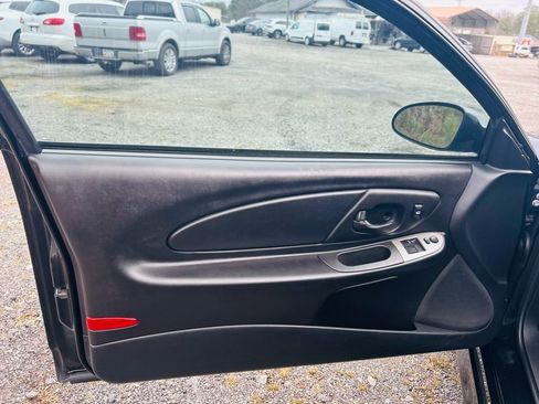 Used 2006 Chevrolet Monte Carlo SS w/ Convenience Package image 22