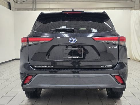 Used 2022 Toyota Highlander Limited image 18