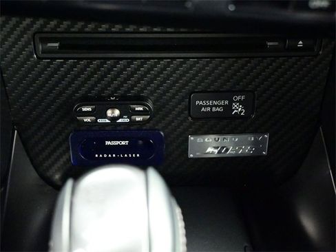 Used 2012 Nissan GT-R Premium image 16