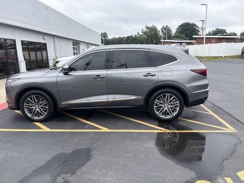Used 2023 Acura MDX SH-AWD w/ Advance Package image 8