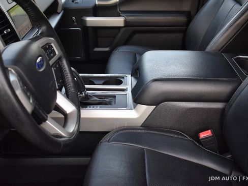 Used 2018 Ford F150 Lariat w/ Equipment Group 502A Luxury AWD/4WD image 28