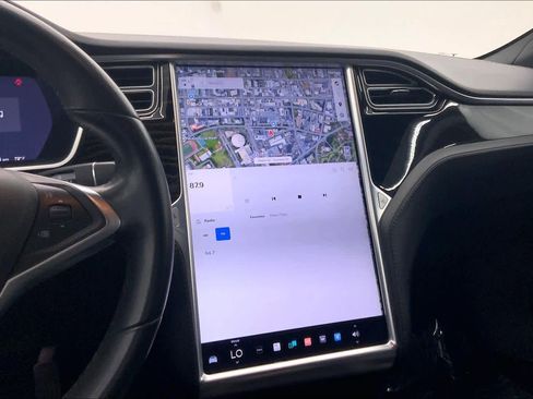 Used 2017 Tesla Model S 75 image 25