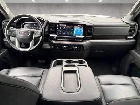 Certified 2025 GMC Sierra 1500 SLT RWD image 14
