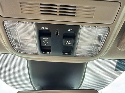 Certified 2023 Honda Odyssey EX-L image 31