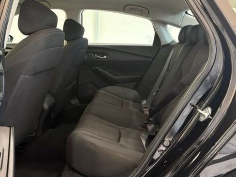 Used 2023 Honda Accord LX image 17