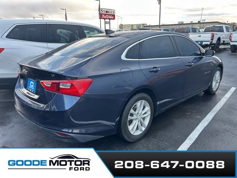 Used 2016 Chevrolet Malibu LT image 3