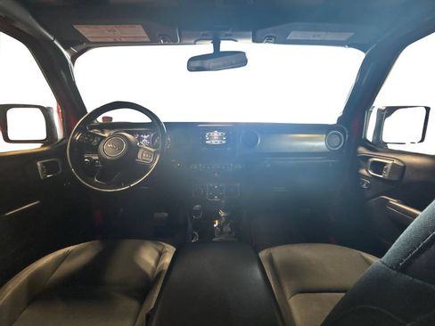 Used 2018 Jeep Wrangler Unlimited Sport S AWD/4WD image 23