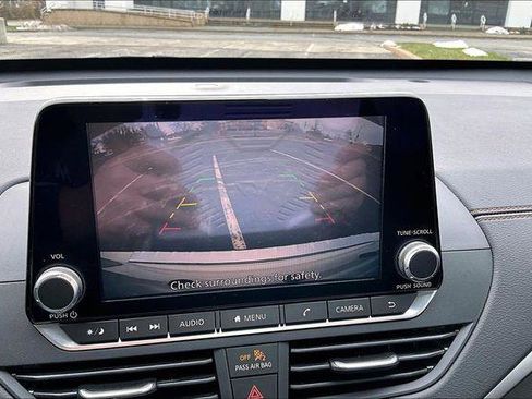 Used 2020 Nissan Altima 2.5 SR image 15