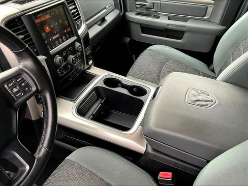 Used 2016 RAM 1500 Big Horn AWD/4WD image 19