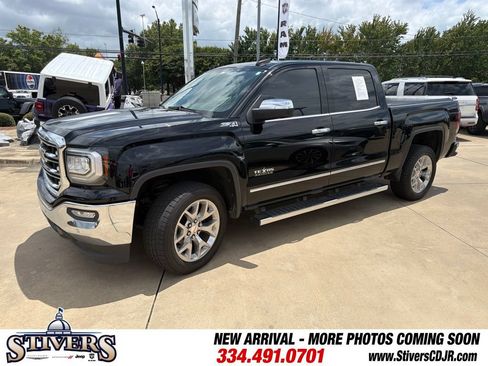 Used 2018 GMC Sierra 1500 SLT w/ Texas SLT Premium Package AWD/4WD image 4