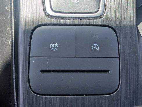 Used 2025 Ford Escape Active FWD image 29