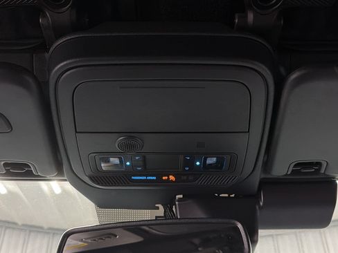 Used 2025 Ford Bronco Outer Banks AWD/4WD image 33