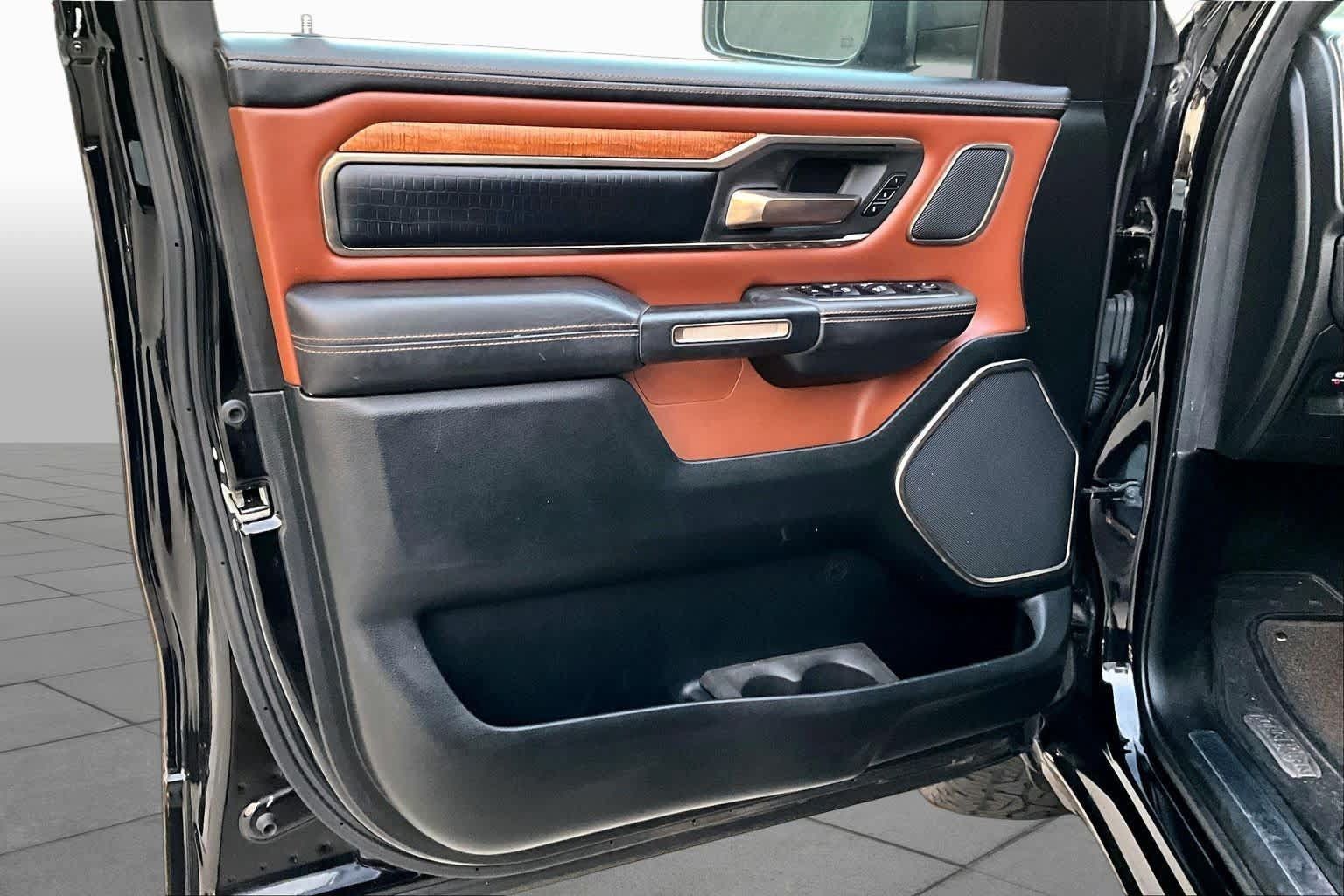 Used 2019 RAM 1500 Limited AWD/4WD image 22