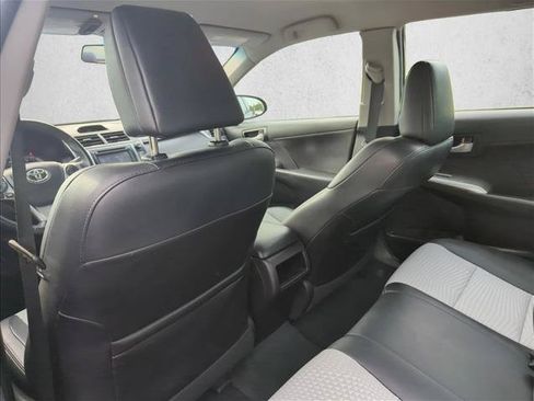 Used 2014 Toyota Camry SE FWD image 22