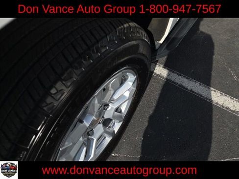 Used 2025 Chevrolet Tahoe LT image 8