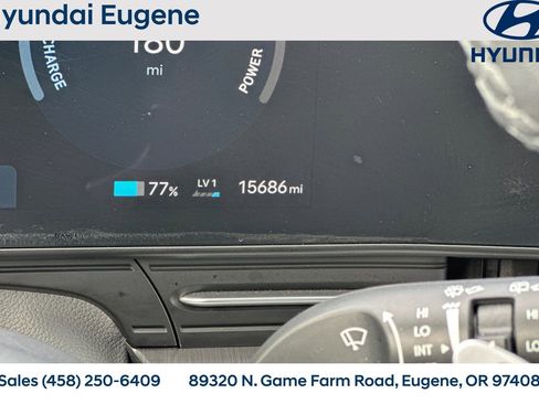 Used 2024 Hyundai Kona SEL FWD image 32