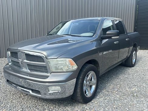 Used 2011 RAM 1500 Big Horn AWD/4WD image 1