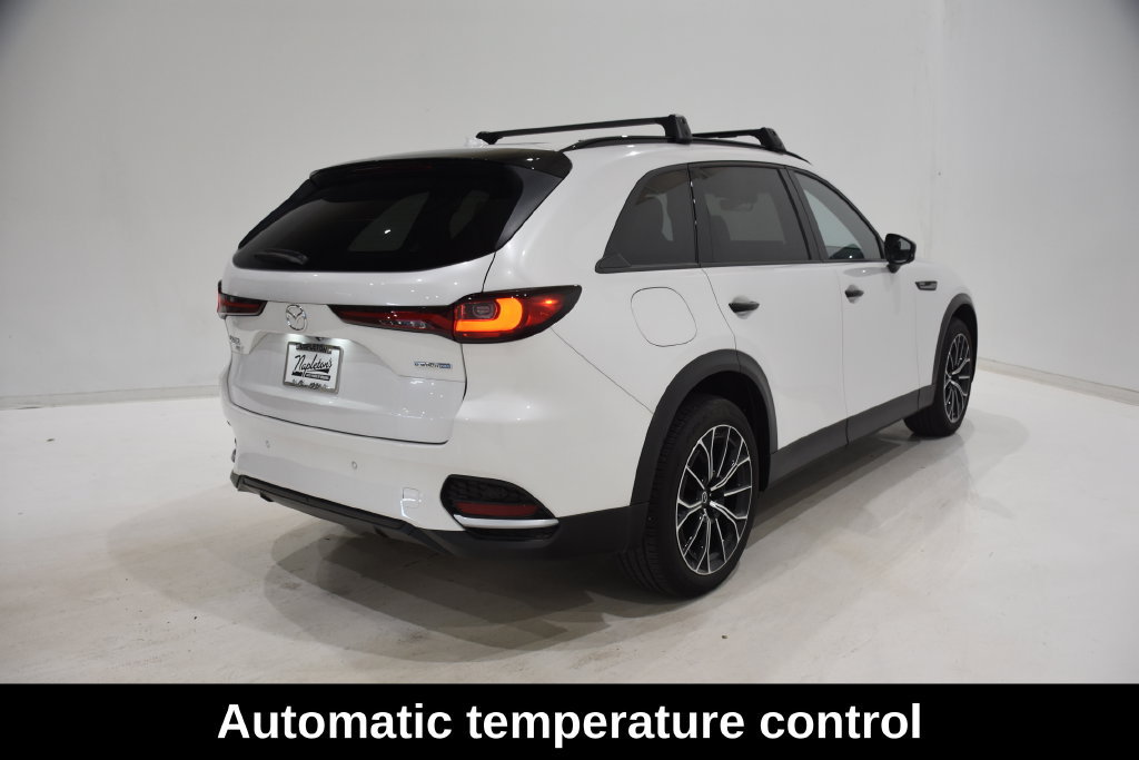 Used 2025 MAZDA CX-70 Plug-In Hybrid w/ Premium Plus AWD/4WD image 4